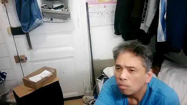 Snapshot of masculado69 chatting on December 22, 2025, 10:26 am masculado69 online show from December 22, 2025, 10:26 am