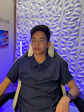 Snapshot of Prince-Harrison chatting on December 2, 2025, 6:31 pm Prince-Harrison online show from December 2, 2025, 6:31 pm