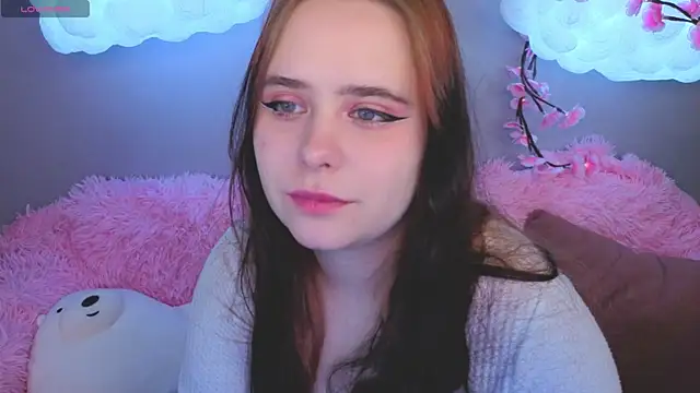 Snapshot of Alis_Platt chatting on March 4, 2026, 1:02 am Alis Platt online show from March 4, 2026, 1:02 am