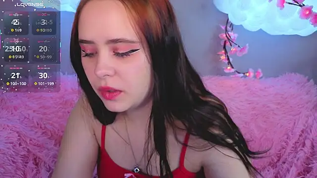 Snapshot of Alis_Platt chatting on February 20, 2026, 1:02 am Alis Platt online show from February 20, 2026, 1:02 am