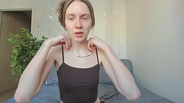 Kelly Gerzikaa online show from February 20, 2026, 7:21 am