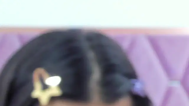 Snapshot of MaskedGirl_ chatting on October 22, 2025, 11:53 am MaskedGirl online show from October 22, 2025, 11:53 am