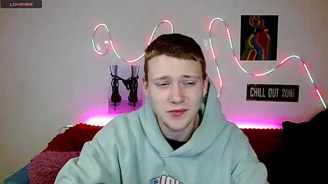 Snapshot of Xavier_Night81 chatting on November 20, 2025, 1:12 pm Xavier Night81 online show from November 20, 2025, 1:12 pm