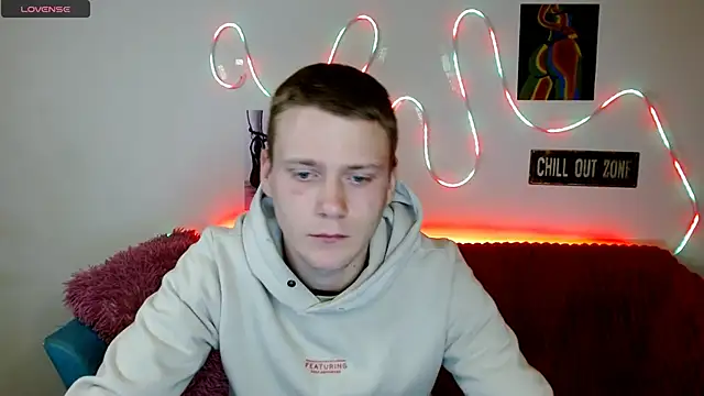 Snapshot of Xavier_Night81 chatting on November 18, 2025, 10:18 am Xavier Night81 online show from November 18, 2025, 10:18 am