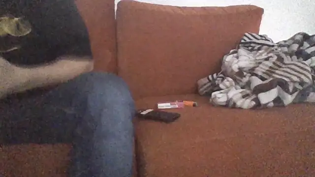 Snapshot of elchavalin chatting on December 18, 2025, 4:00 pm elchavalin online show from December 18, 2025, 4:00 pm