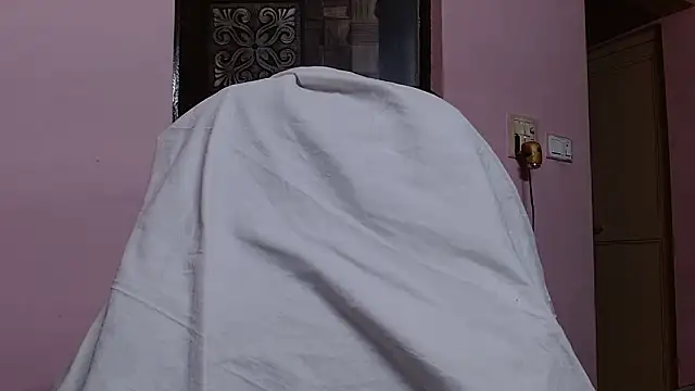 Snapshot of funndudd chatting on March 10, 2026, 7:07 pm funndudd online show from March 10, 2026, 7:07 pm