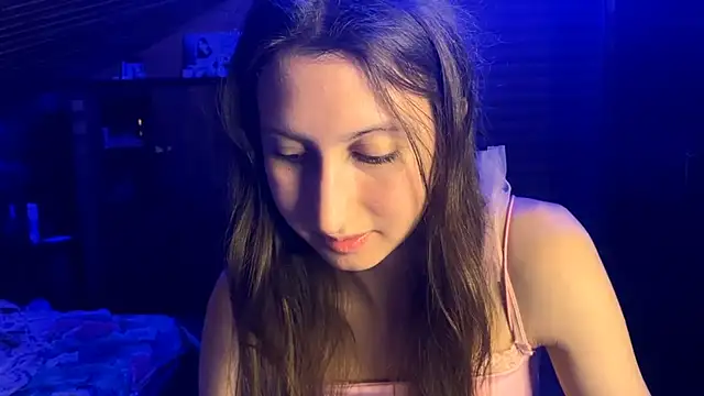 Shyselly online show from September 17, 2025, 8:11 pm