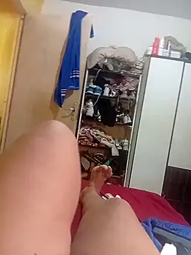 Snapshot of Ravena2290 chatting on October 21, 2025, 2:16 pm Ravena2290 online show from October 21, 2025, 2:16 pm