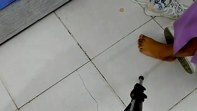 Snapshot of Maxandthanna chatting on November 30, 2025, 3:40 am Maxandthanna online show from November 30, 2025, 3:40 am