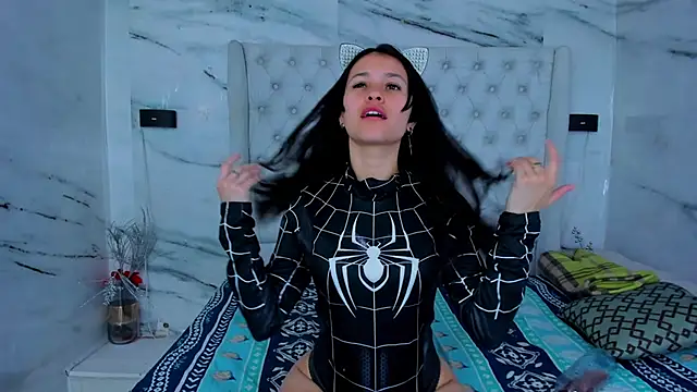 Ari and Storm online show from November 15, 2025, 12:09 pm