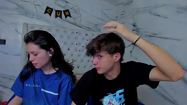 Ari and Storm online show from May 7, 2026, 3:26 pm