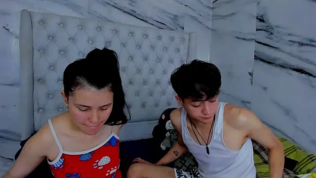 Ari and Storm online show from February 1, 2026, 11:41 am