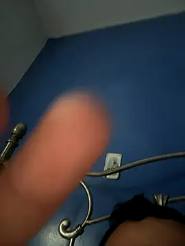 Snapshot of stevo170t chatting on November 15, 2025, 1:37 pm stevo170t online show from November 15, 2025, 1:37 pm