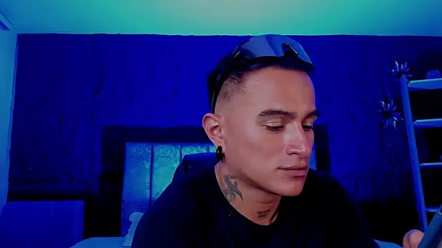 LiamDeep online show from June 11, 2026, 2:53 am