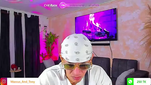 Snapshot of Marcus_and_Tony chatting on September 21, 2025, 4:39 am Marcus and Tony online show from September 21, 2025, 4:39 am