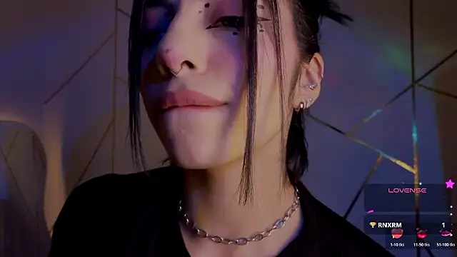 Hollyxx  online show from February 6, 2026, 5:53 pm