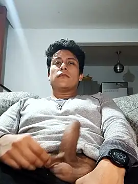 juan penetreitor online show from October 1, 2025, 2:27 am