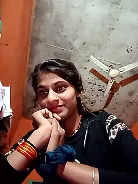 Snapshot of Jyoti_thakurr chatting on November 5, 2025, 3:59 pm Jyoti thakurr online show from November 5, 2025, 3:59 pm