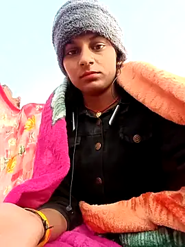 Snapshot of Jyoti_thakurr chatting on December 4, 2025, 2:21 am Jyoti thakurr online show from December 4, 2025, 2:21 am