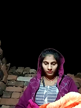 Snapshot of Jyoti_thakurr chatting on November 16, 2025, 7:29 pm Jyoti thakurr online show from November 16, 2025, 7:29 pm