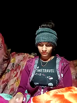 Snapshot of Jyoti_thakurr chatting on November 28, 2025, 10:32 pm Jyoti thakurr online show from November 28, 2025, 10:32 pm