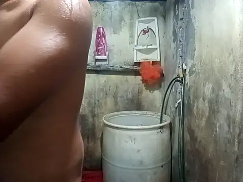 lalop221 online show from October 6, 2025, 2:46 am