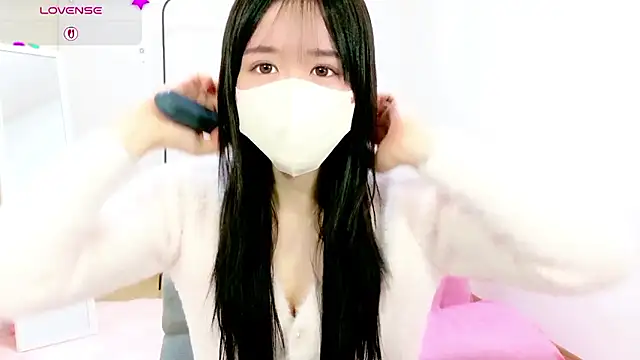 Snapshot of Anne_Anne_chan chatting on December 4, 2025, 3:27 am Anne Anne chan online show from December 4, 2025, 3:27 am