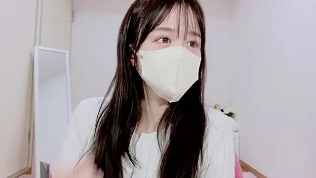 Snapshot of Anne_Anne_chan chatting on November 16, 2025, 11:26 am Anne Anne chan online show from November 16, 2025, 11:26 am