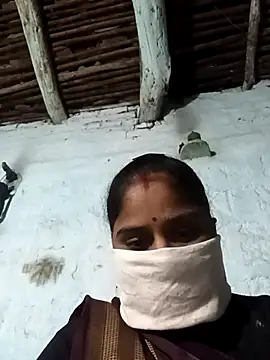 Sheema tyagi online show from November 10, 2025, 11:10 pm