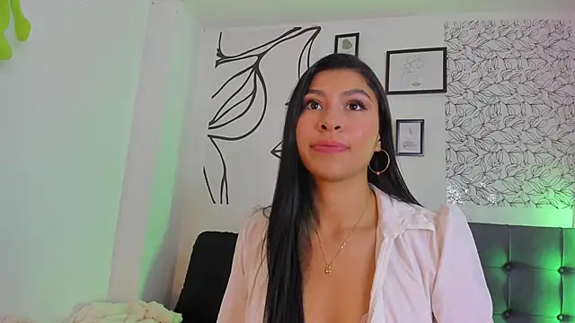venussbb online show from September 10, 2025, 9:36 pm