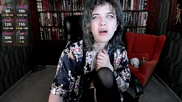 Snapshot of NoelleGothicShadow chatting on July 18, 2026, 12:52 am NoelleGothicShadow online show from July 18, 2026, 12:52 am
