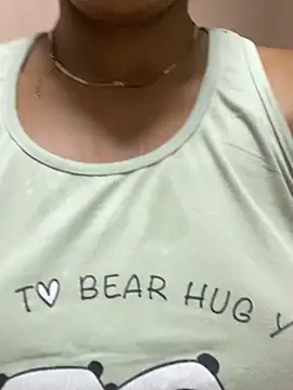 Snapshot of 031bubbles chatting on March 28, 2026, 5:58 pm 031bubbles online show from March 28, 2026, 5:58 pm