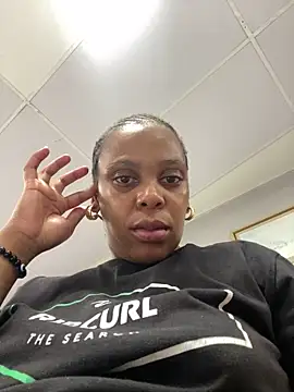 Snapshot of 031bubbles chatting on March 24, 2026, 6:24 am 031bubbles online show from March 24, 2026, 6:24 am