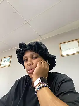 Snapshot of 031bubbles chatting on October 7, 2025, 7:53 am 031bubbles online show from October 7, 2025, 7:53 am