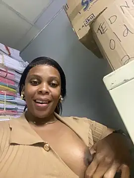 Snapshot of 031bubbles chatting on March 13, 2026, 7:35 am 031bubbles online show from March 13, 2026, 7:35 am