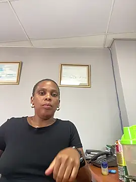 Snapshot of 031bubbles chatting on March 23, 2026, 11:43 am 031bubbles online show from March 23, 2026, 11:43 am