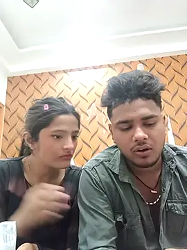 romantic couple1 online show from March 7, 2026, 12:39 am