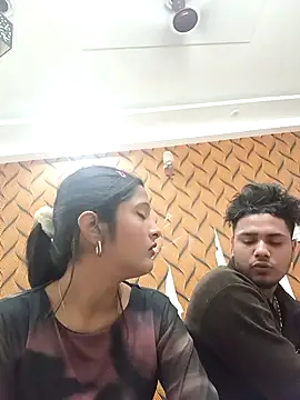 romantic couple1 online show from March 6, 2026, 1:00 am