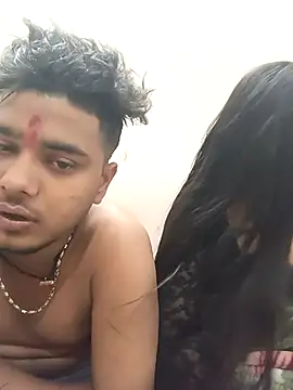 romantic couple1 online show from February 27, 2026, 1:06 am