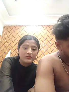 romantic couple1 online show from March 8, 2026, 12:49 am