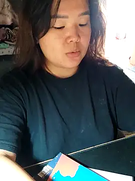 Snapshot of Innogin chatting on October 31, 2025, 5:59 am Innogin online show from October 31, 2025, 5:59 am