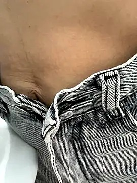 tran my online show from October 19, 2025, 7:11 am