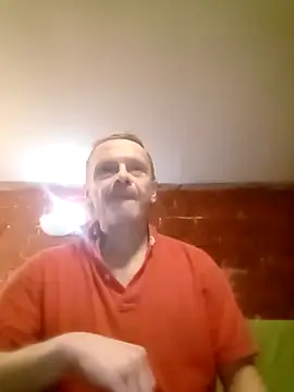 Snapshot of Kuba_Gd chatting on October 29, 2025, 6:45 am Kuba Gd online show from October 29, 2025, 6:45 am