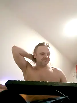 Kuba Gd online show from March 30, 2026, 12:01 am