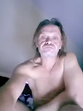 Snapshot of Kuba_Gd chatting on April 15, 2026, 9:59 pm Kuba Gd online show from April 15, 2026, 9:59 pm