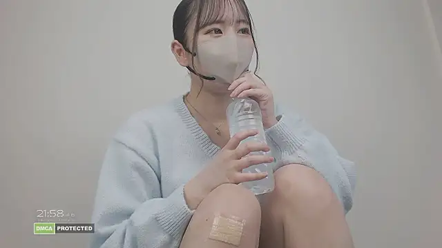 Snapshot of CocoaMilk18 chatting on March 19, 2026, 1:00 pm CocoaMilk18 online show from March 19, 2026, 1:00 pm