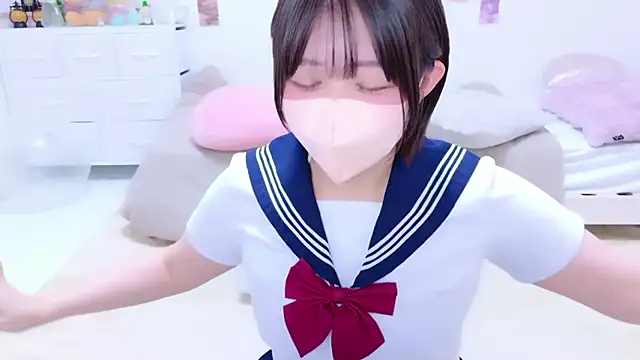 Snapshot of Hinata_Sun chatting on June 18, 2026, 12:54 pm Hinata Sun online show from June 18, 2026, 12:54 pm