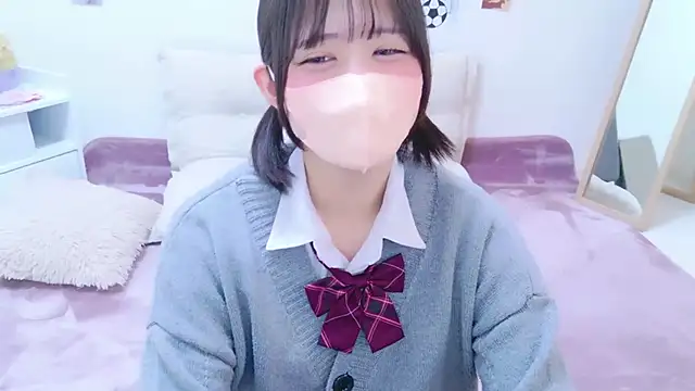 Hinata Sun online show from July 19, 2026, 1:41 pm