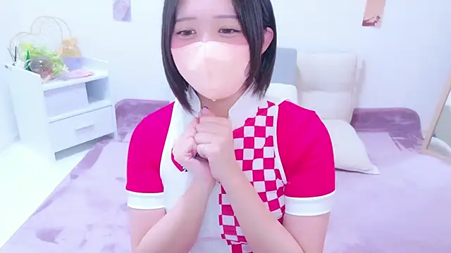 Hinata Sun online show from July 31, 2026, 9:30 am