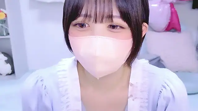 Snapshot of Hinata_Sun chatting on May 9, 2026, 11:57 am Hinata Sun online show from May 9, 2026, 11:57 am